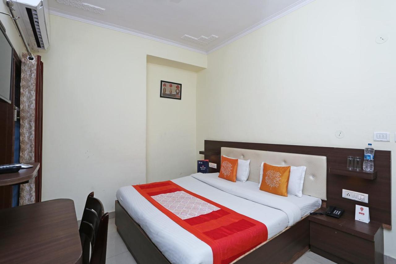 Oyo 5424 Pushpanjali Residency Hotel Dehradun Exterior foto