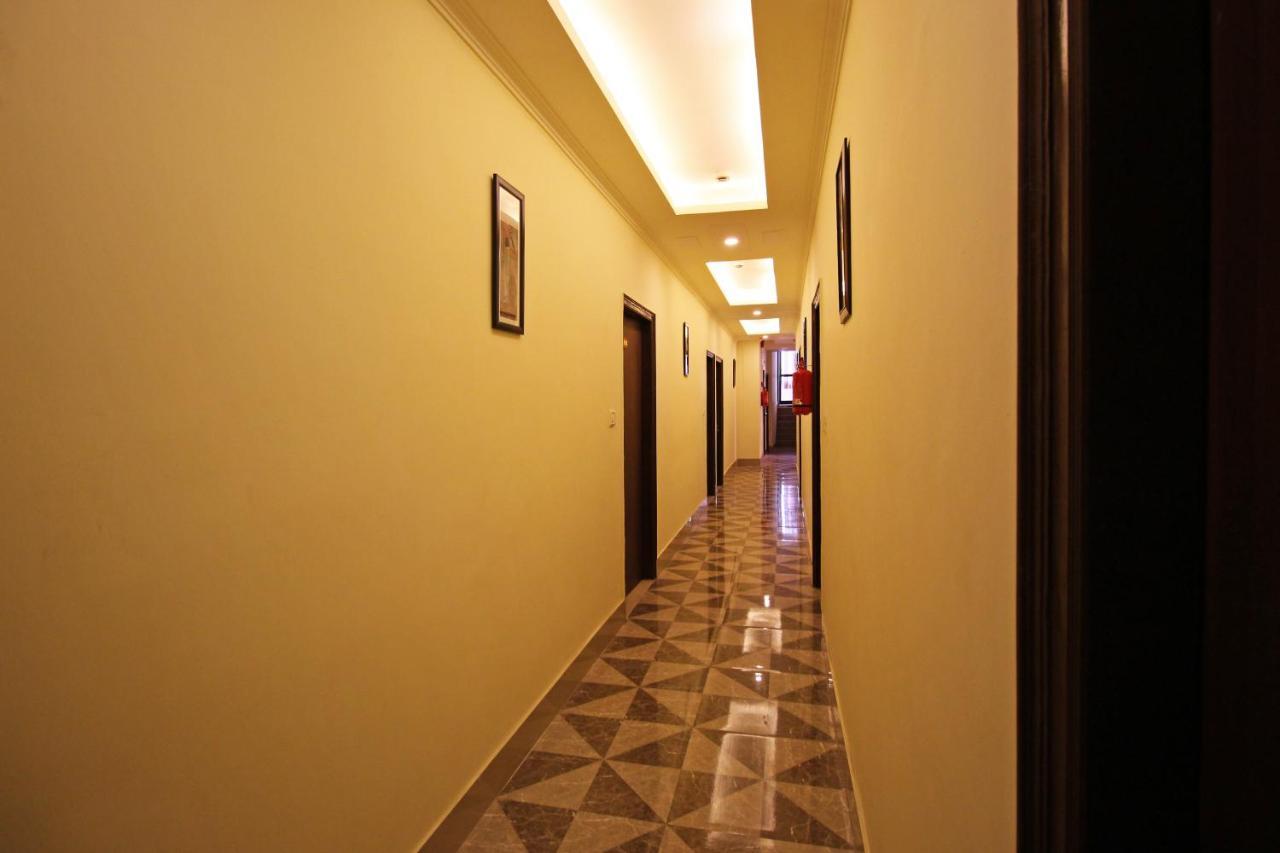 Oyo 5424 Pushpanjali Residency Hotel Dehradun Exterior foto